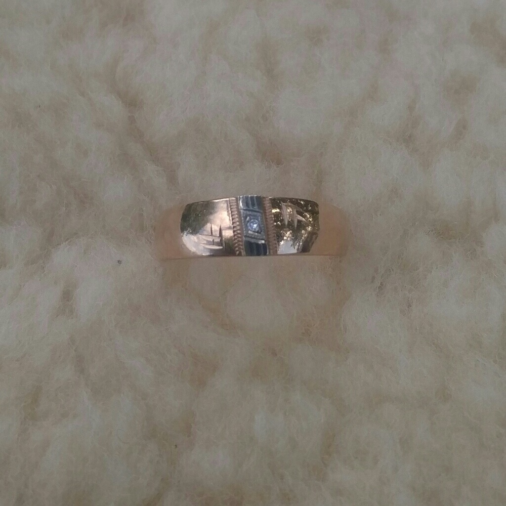14k rose gold ring/band - Picture 3 of 5